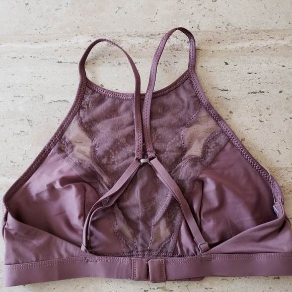 High Neck Lace Bralette - Picture 4 of 5